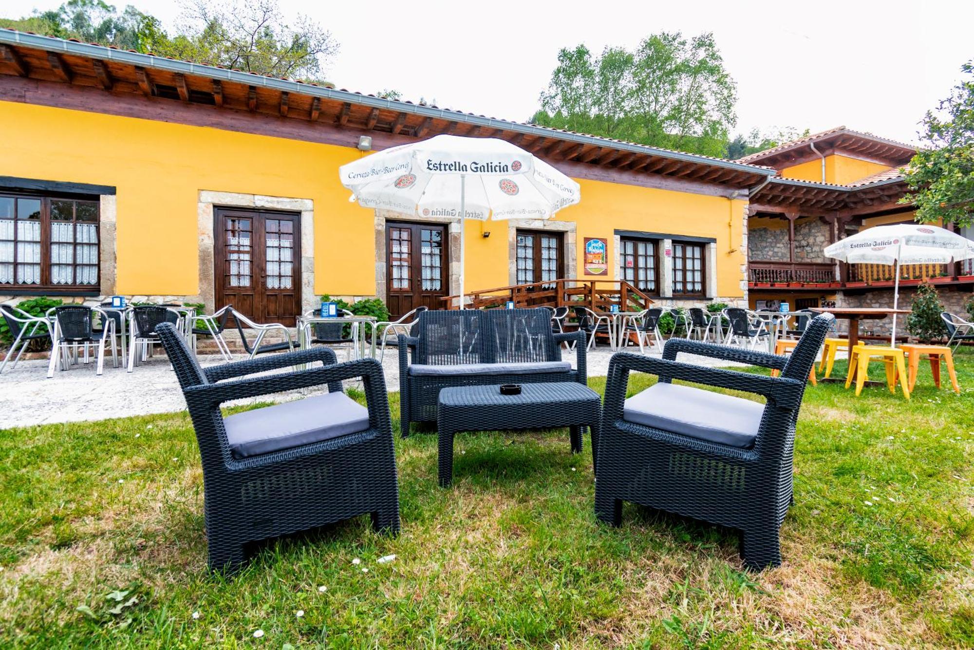 Albergue Santa Marina Buelna Exterior foto