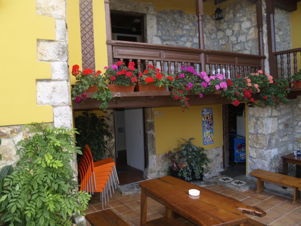 Albergue Santa Marina Buelna Exterior foto