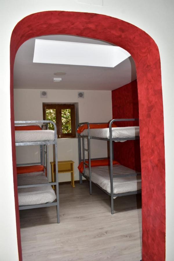 Albergue Santa Marina Buelna Exterior foto